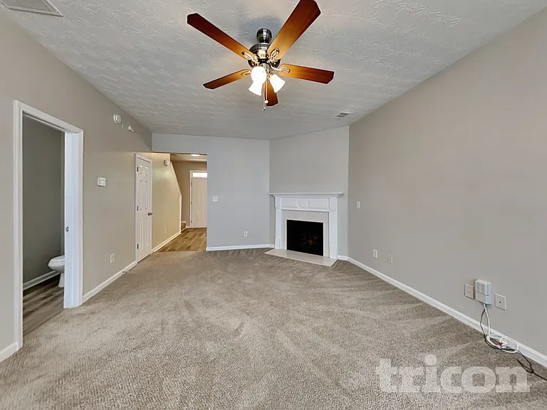 344 Cool Weather Dr — Photo 2