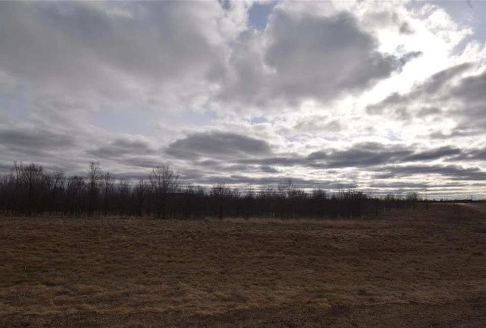 2nd image of 28 161st St