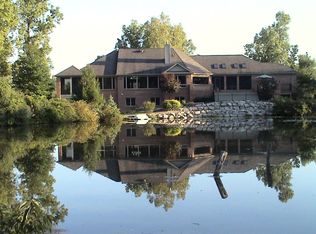 1593 Coogan Dr, Milford, MI