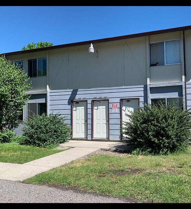 1st image of 1604 Lloyd St APT 404