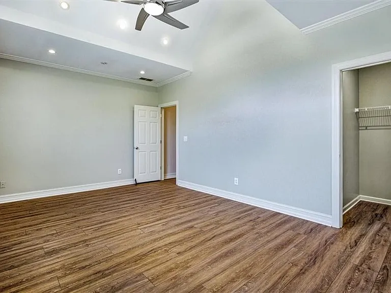 210 Masters View Ct — Photo 37