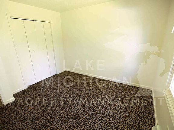 4th image of 2257 Countrywood Dr SE