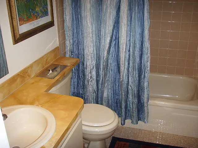 15 Willowbrook Ln #204 — Photo 9