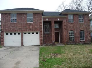 17643 Windy Point Dr, Spring, TX 77379