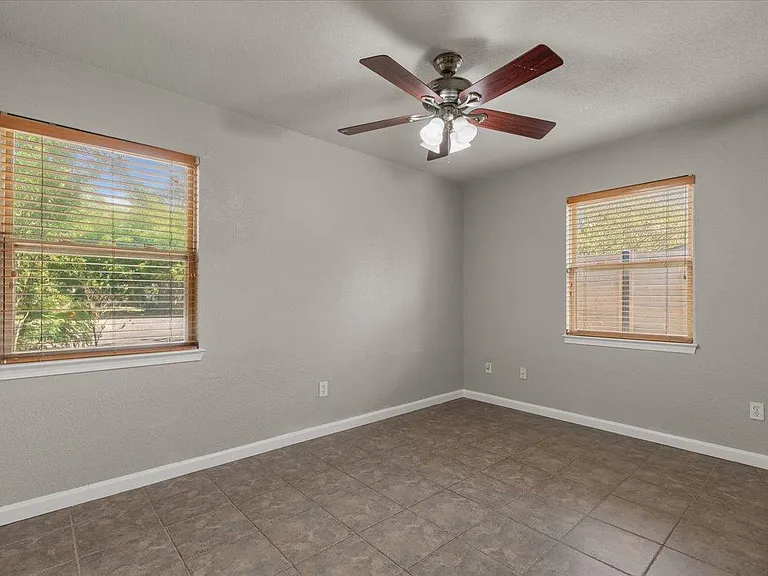 7604 Robalo Rd — Photo 16