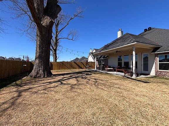 4th image of 224 Cullom Dr