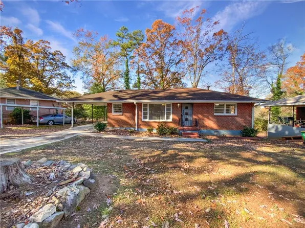 5679 Kite Dr, Forest Park, GA 30297