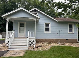 15 Wellington Ave, Closter, NJ 07624
