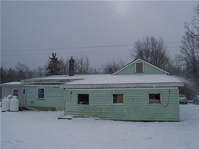 2nd image of 4538 Clay St