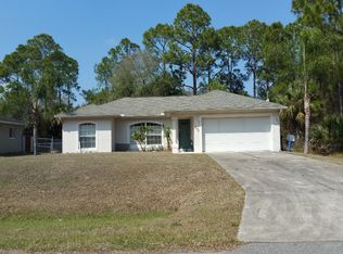 3175 Wentworth St, North Port, FL 34288