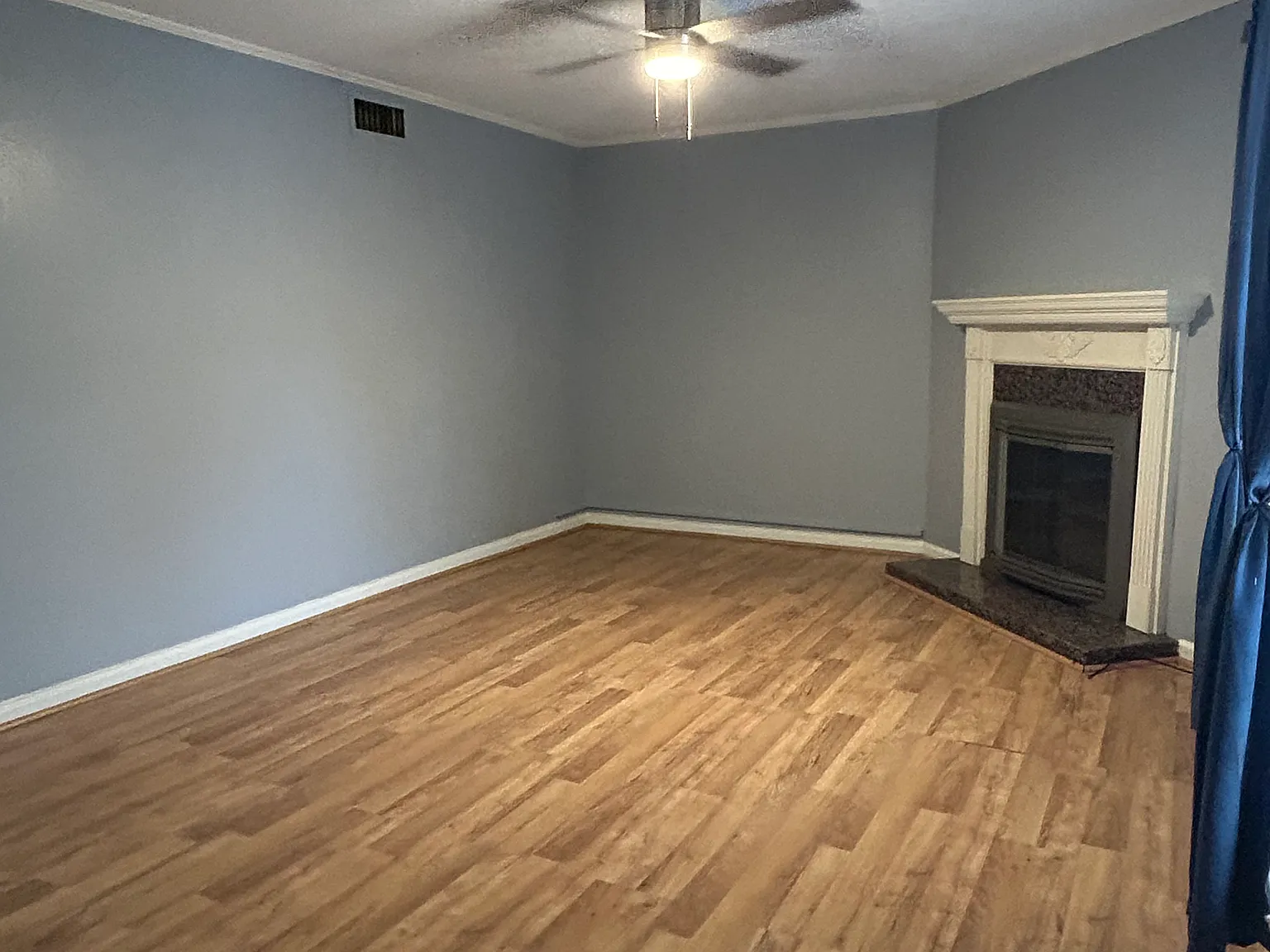 2 bed, 2.5 bath, 1313 sqft, $1,000 — Photo 3
