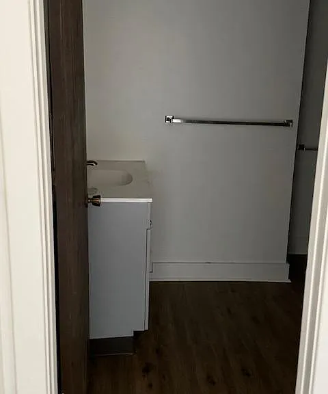 Unit Photo