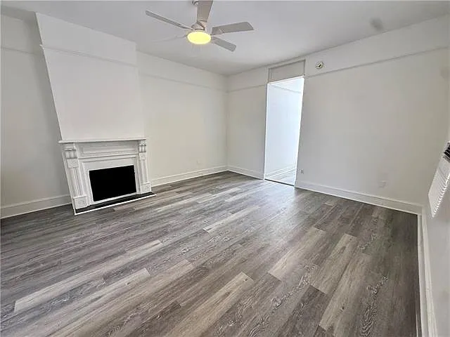 1123 Burgundy St #B — Photo 6