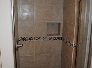 933 Kensington Park Rd, Fayetteville, NC 28311