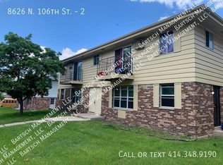 8626 N 106th St APT 2, Milwaukee, WI 53224