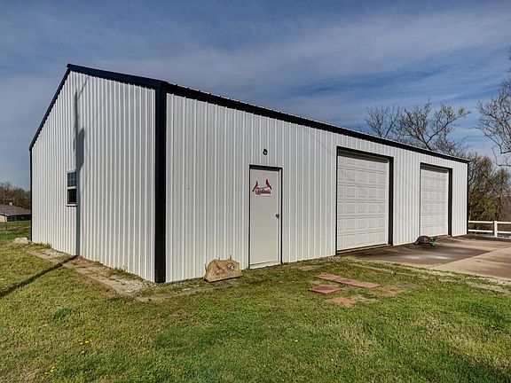 18407 Norway Road-43