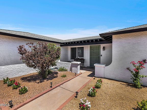 3rd image of 4910 E PRESIDIO Road
