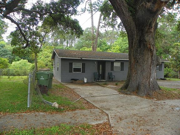 3rd image of 2126 Woodland Blvd