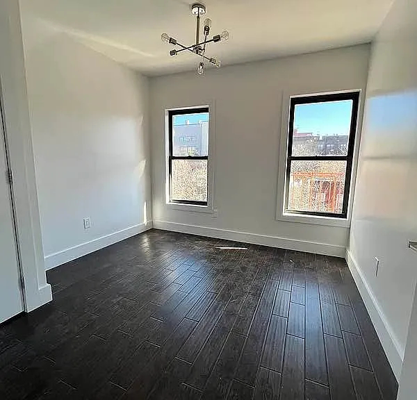 803 Quincy St #3 — Photo 4