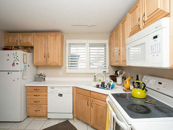 4th image of 1268 S Drexel Way