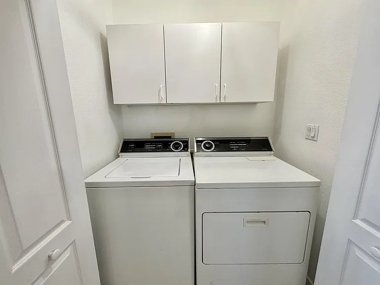5892 Greenery View Ln — Photo 10