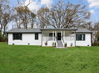 58 Old State Rd, Pendergrass, GA 30567