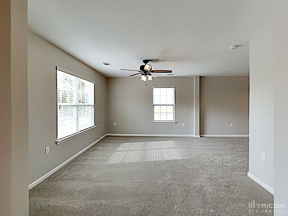 3rd image of 3701 Hope Marian St