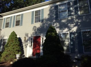 121 Pierce Blvd, Windsor, CT 06095