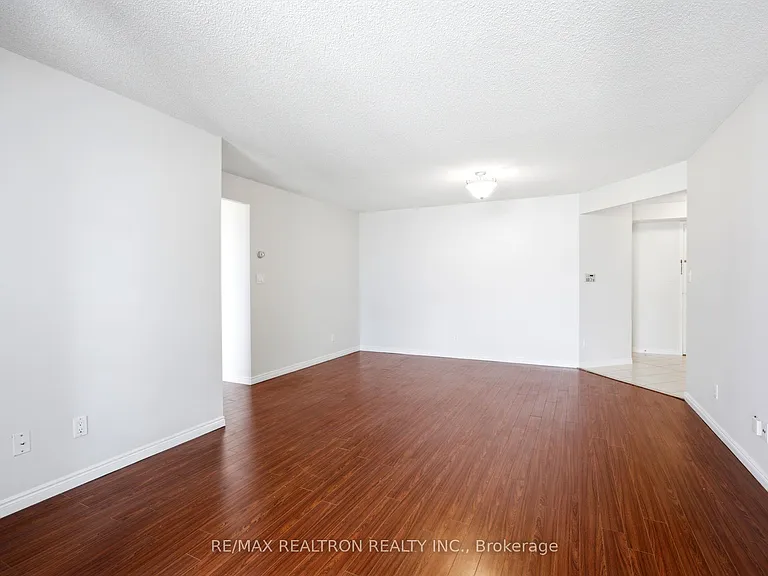850 Steeles Ave W #1103 — Photo 6