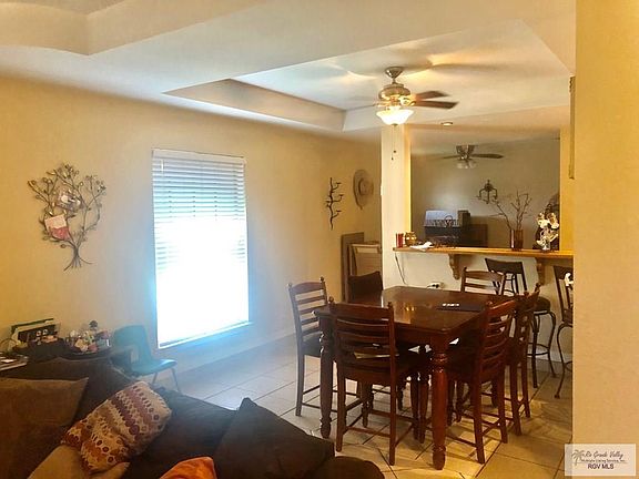 3rd image of 210 E Dominion Dr #7