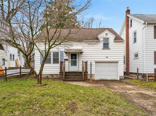 69 Chippendale Rd, Rochester, NY 14616