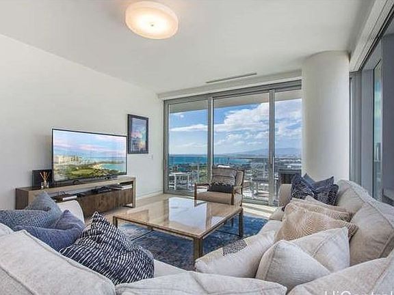 3rd image of 1118 Ala Moana Blvd APT 2405