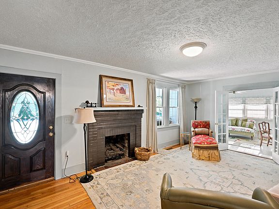 5th image of 1201 S Boundary Ave SE