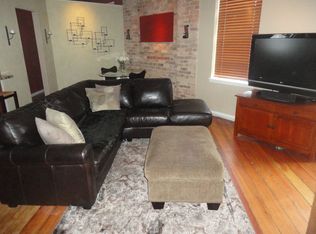 1117 W Fry St UNIT 6, Chicago, IL 60642