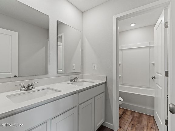 4th image of 14764 MACADEMIA Lane