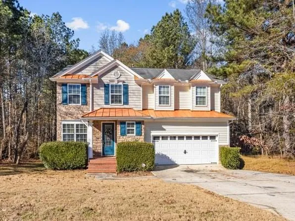 63 Creekmoore Ct, Douglasville, GA 30134