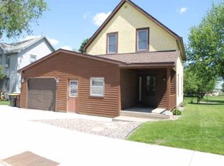 316 1st Ave N, Freeport, MN 56331