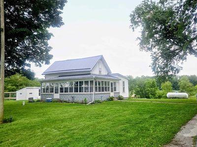 7037 E 1150 S, South Whitley, IN, 46787