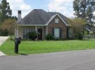 32461 Magnolia Ct, Denham Springs, LA 70706