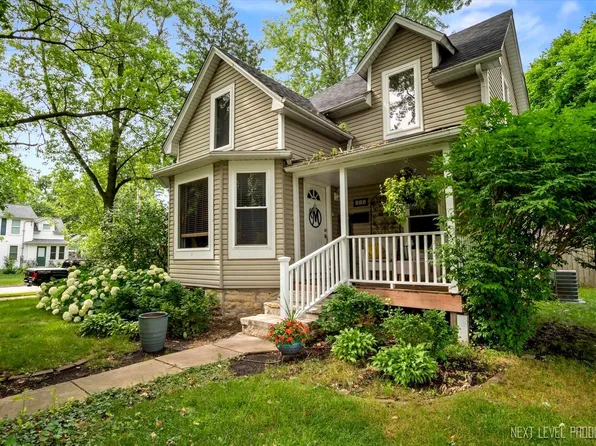 535 Houston St, Batavia, IL 60510