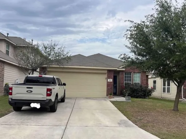 7819 Robin Cv, Selma, TX 78154