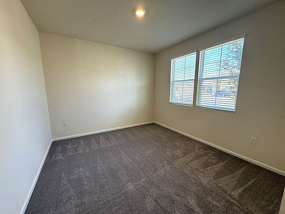 3rd image of 2220 Willow Springs Dr