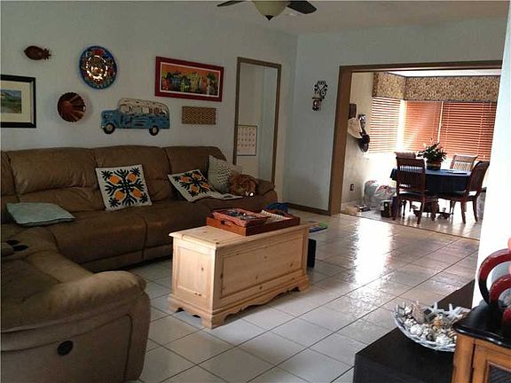 2nd image of 10025 Montego Bay Dr