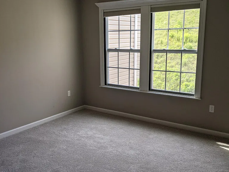 315 Trinity Way — Photo 11