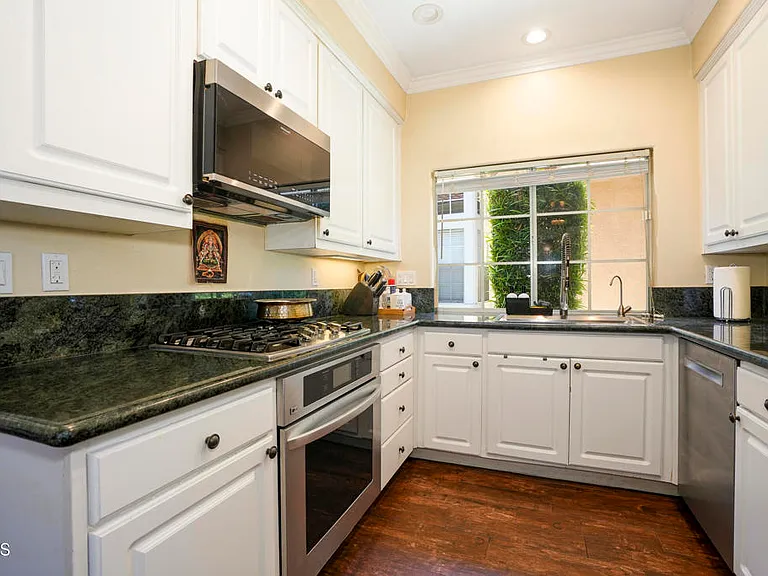4900 Lazio Way — Photo 9
