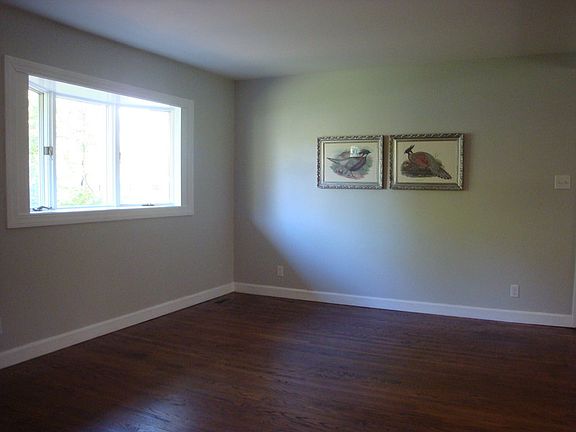 2nd image of 10369 Carrollton Ave
