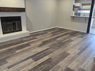 2305 Heatherfield Ln, Norman, OK 73071