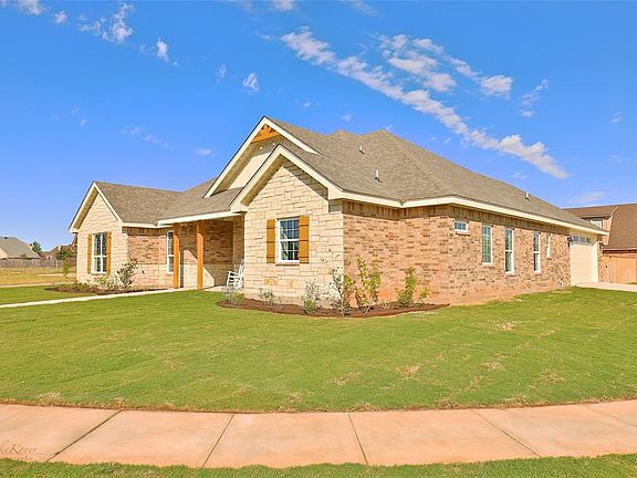 4th image of 4610 Vista Del Sol