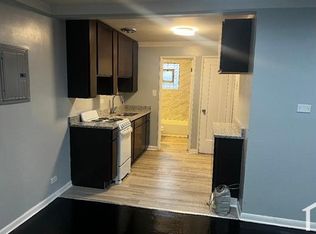 2112 E 79th St APT 2D, Chicago, IL 60649