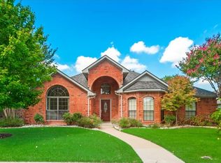 462 Sandy Knoll Dr, Coppell, TX 75019